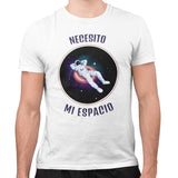 MERCH55 Playera Necesito Mi Espacio